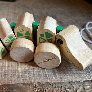 EICHHORN Germany made wooden alligator pull toy